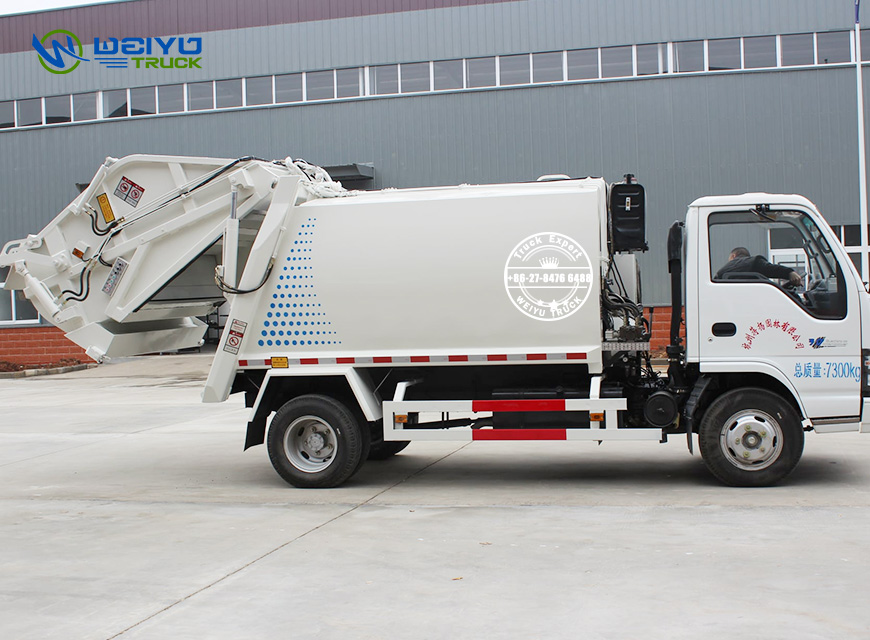 ISUZU Diesel City Garbage Compactor Truck